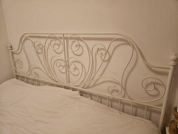 Ikea Leivrik bed 180x200 wit. - afbeelding 2