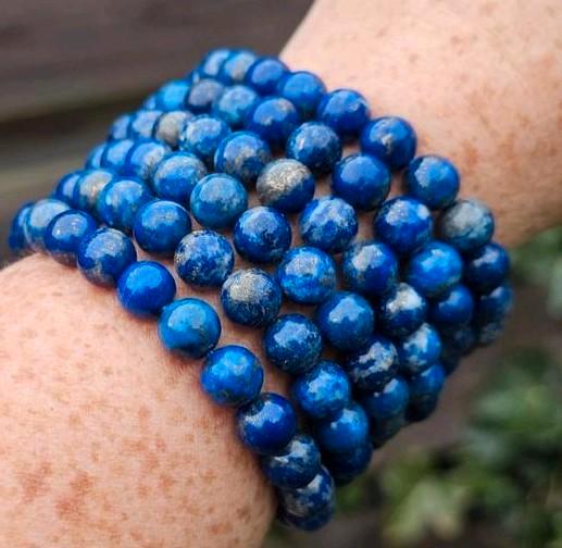 Lapis lazuli armbandjes 9 mm, Sieraden, Tassen en Uiterlijk, Armbanden, Elastiek, Blauw, Met bedels of kralen, Met edelsteen, Ophalen of Verzenden