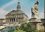 Maastricht Stadhuis en Mooswief Ansichtkaart (4040) gelopen, Verzamelen, Ansichtkaarten | Nederland, Ophalen of Verzenden, 1980 tot heden