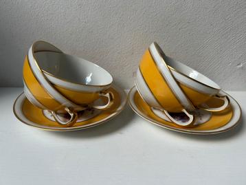 Haviland Limoges 4 kopjes en 2 schoteltjes, porselein beschikbaar voor biedingen