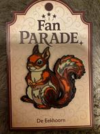 Fan parade pin eekhoorn, Ophalen of Verzenden, Zo goed als nieuw, Button of Speldje