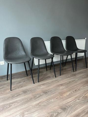 Set van 4 SKLUM Glamm eetkamerstoelen – Antraciet kunstleer beschikbaar voor biedingen