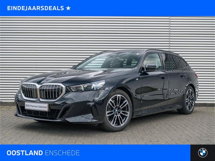 BMW 5 Serie Touring 520d M Sport Automaat / Trekhaak / Stoel, Auto's, BMW, Bedrijf, Te koop, 5-Serie, Airconditioning, Alarm, Bochtverlichting
