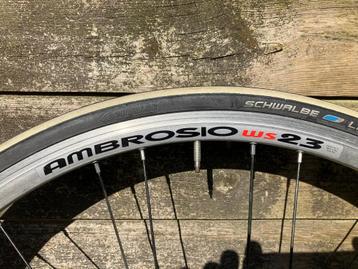Voorwiel Ambrosio ws23 beschikbaar voor biedingen
