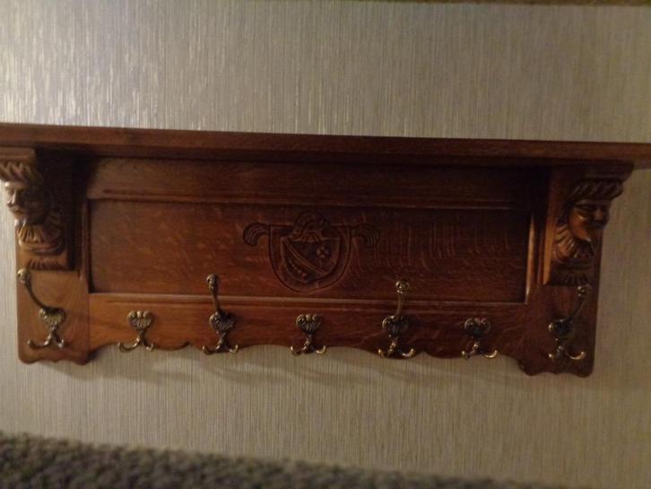 Eiken kapstok uit 50er jaren., Huis en Inrichting, Woonaccessoires | Kapstokken, Gebruikt, Wandkapstok, Minder dan 100 cm, Hout