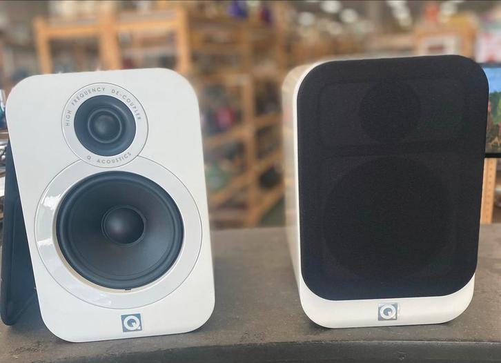 Q Acoustics 3020 Speakers - Top Geluid!, Audio, Tv en Foto, Luidsprekers, Zo goed als nieuw, Front, Rear of Stereo speakers, 60 tot 120 watt