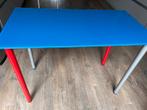 Ikea bureau vika glasholm kinderbureau met blauw glazen blad, Ophalen of Verzenden, Zo goed als nieuw