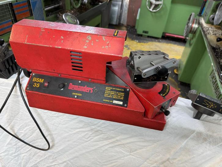 Borenslijpmachine Demanders, Doe-het-zelf en Verbouw, Gereedschap | Slijpmachines, Zo goed als nieuw, Overige typen, Minder dan 700 watt