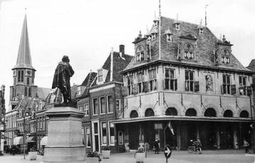 (386-012-003) Hoorn Rodesteen beschikbaar voor biedingen
