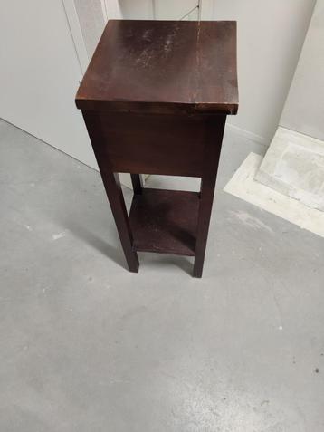 TEAKHOUTEN TAFEL ( KOLONIAAL) beschikbaar voor biedingen