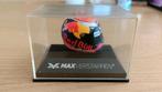 Max Verstappen Red Bull Racing 2017 helm schaal 1/8, Hobby en Vrije tijd, Modelauto's | 1:5 tot 1:12, Ophalen of Verzenden, Zo goed als nieuw