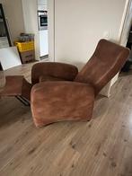 Lekker relaxstoel nubuck leer - Perfecte staat!, Huis en Inrichting, Fauteuils, Ophalen, Zo goed als nieuw, Leer, 75 tot 100 cm