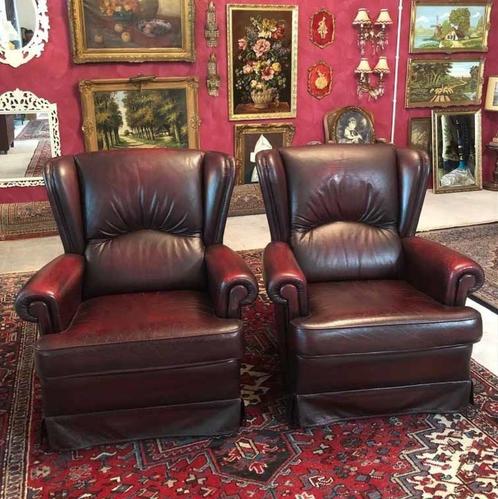 2 Fauteuils leren stoelen klassiek - antiek roodbruin, Huis en Inrichting, Stoelen, Gebruikt, Twee, Leer, Bruin, Ophalen of Verzenden