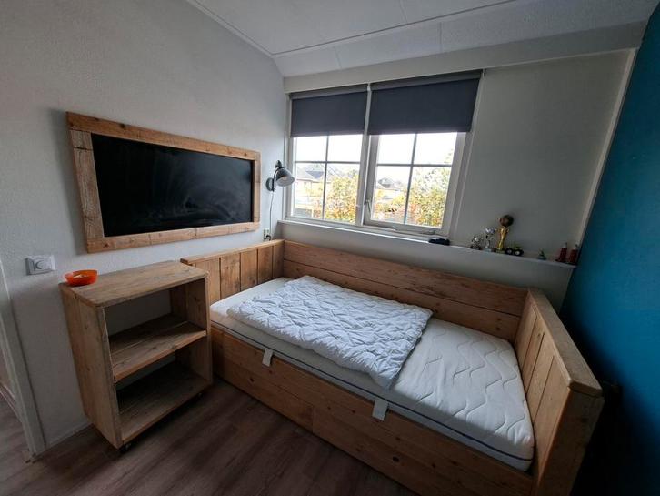Steigerhouten kinderkamer, Huis en Inrichting, Slaapkamer | Complete slaapkamers, Gebruikt, Eenpersoons, Ophalen