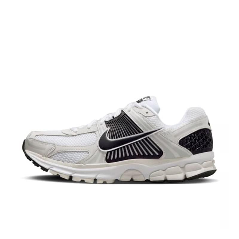 Nike Zoom Vomero 5 ‘White Black’ - maat 46, Product.Safety.ENEA@nike.com, Wit, Nike, Nieuw
