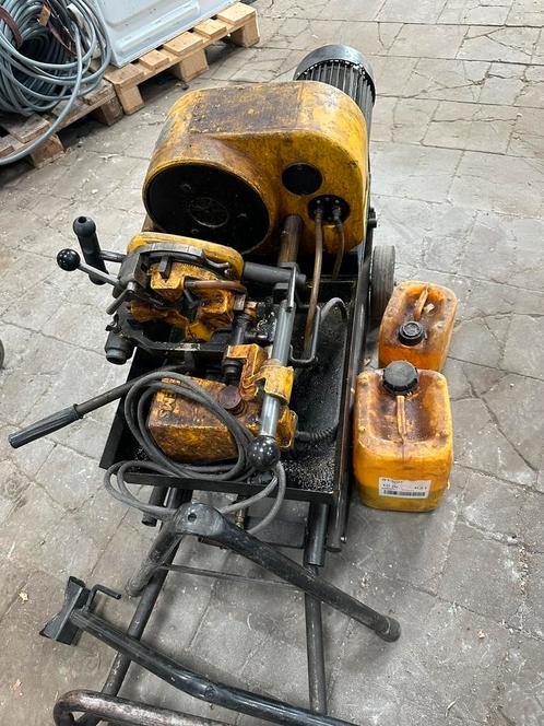 REMS Tornado Draadsnijmachine –Professionele Pijpenbewerking, Doe-het-zelf en Verbouw, Gereedschap | Handgereedschap, Zo goed als nieuw
