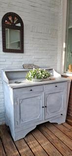 Oude commode uit jaren '70. Leuk om op te knappen. Gratis!, Ophalen