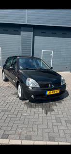 Renault Clio 1.6 16V Initiale 2004 Zwart, Voorwielaandrijving, 40 €/maand, 4 cilinders, 995 kg