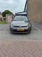 Volkswagen Golf 1.6 TDI 81KW 5D Blue Motion 2014 Grijs, Auto's, Volkswagen, Voorwielaandrijving, 4 cilinders, Origineel Nederlands