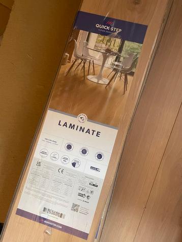 Quickstep Laminaat natuurlijk eiken - 6,57 m2 beschikbaar voor biedingen