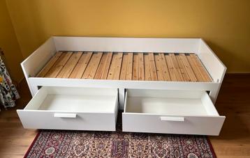IKEA bed Brimnes - afbeelding 2