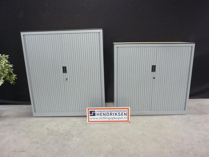 Nette halfhoge kantoorkast / roldeurkast / archiefkast staal, Huis en Inrichting, Kasten | Roldeurkasten en Archiefkasten, Gebruikt