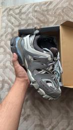 Balenciaga Tracks Grijs Maat 43, Kleding | Heren, Schoenen, Ophalen of Verzenden, Zo goed als nieuw, Overige kleuren