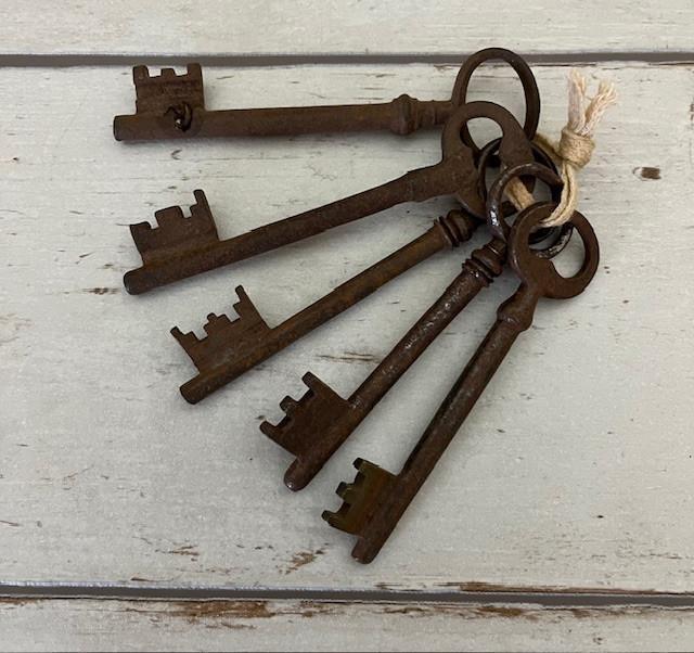 Antieke Franse sleutelbos (5 sleutels), Antiek en Kunst, Curiosa en Brocante, Ophalen of Verzenden