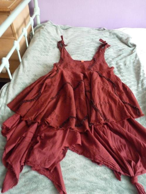 EWA I WALLA jurk mT.L, Kleding | Dames, Jurken, Zo goed als nieuw, Maat 42/44 (L), Overige kleuren, Onder de knie, Verzenden