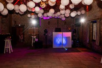 Witte lampionnen feest in 5 maten beschikbaar voor biedingen