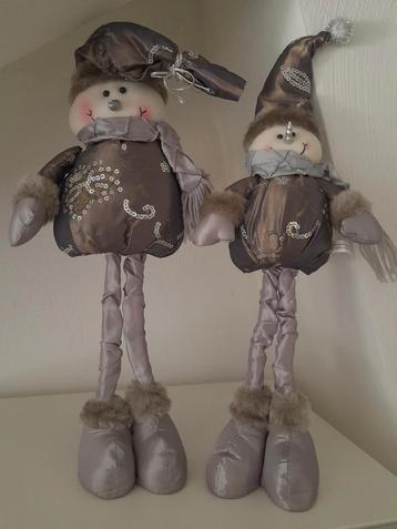 2x zgan  decoratie kerst Sneeuwpoppen met pailletten  beschikbaar voor biedingen