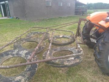 Banden weidesleep te koop  beschikbaar voor biedingen