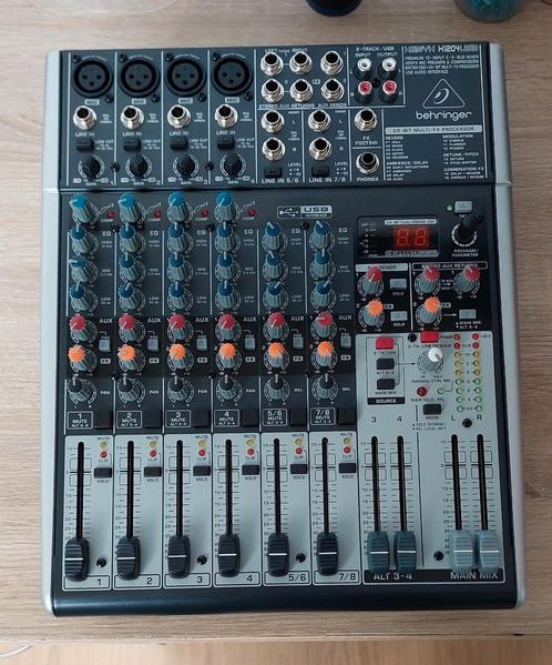 Behringer xenyx x1204 USB, Muziek en Instrumenten, Mengpanelen, Zo goed als nieuw, Ophalen of Verzenden