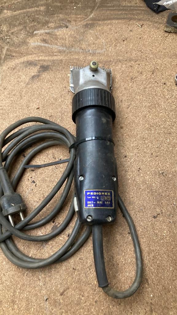 Pedigree scheerapparaat, Ophalen of Verzenden