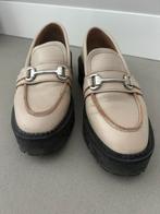 Beige leren loafer maat 36, Ophalen of Verzenden, Zo goed als nieuw, Beige