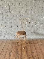 Brocante franse stoel ijzer antiek, Ophalen