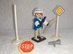 Playmobil 3324 City Politieman met verkeersborden - Vintage, Ophalen of Verzenden, Gebruikt, Complete set