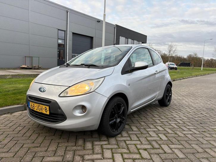 Ford Ka 1.2 51KW 2009 Grijs, Auto's, Ford, Particulier, Ka, Airbags, Airconditioning, Elektrische ramen, Benzine, B, Hatchback
