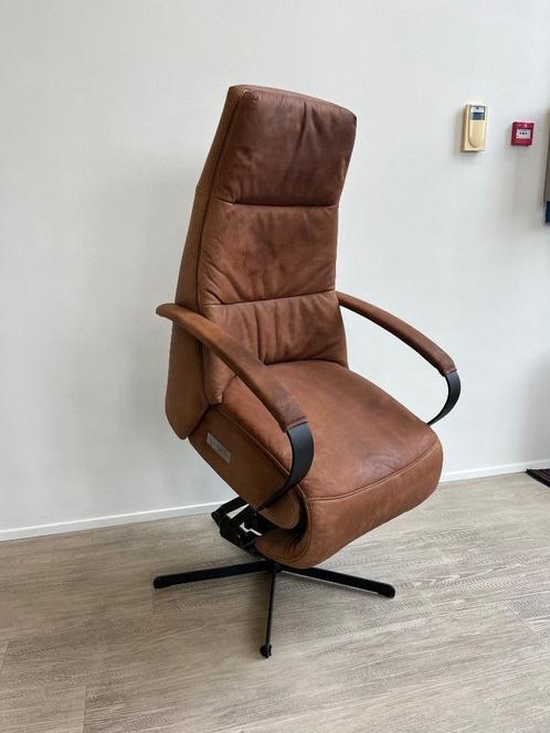 Prominent Sta Op E-100 Craft Op Accu Relaxfauteuil L Bruin, Huis en Inrichting, Fauteuils, Zo goed als nieuw, Leer, 50 tot 75 cm