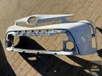 Toyota Prius Plus + Lift 15- voorbumper, Auto-onderdelen, Carrosserie en Plaatwerk, Ophalen of Verzenden, Gebruikt, Toyota, Bumper