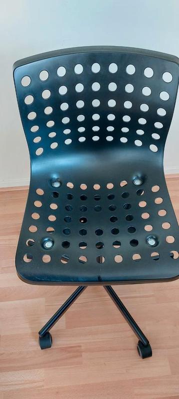Bureau stoel beschikbaar voor biedingen