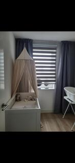 Neutrale taupe klamboe met standaard voor babykamer, Ophalen, Zo goed als nieuw, Klamboe