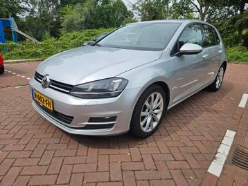 Volkswagen Golf 1.4 TSI 90KW DSG 2013 Grijs beschikbaar voor biedingen