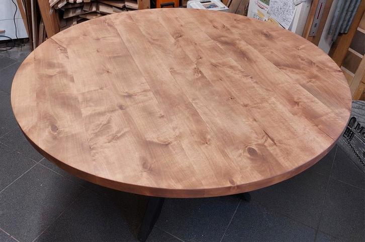 Ronde eettafel ø140 met spinpoot, Huis en Inrichting, Tafels | Eettafels, Nieuw, 100 tot 150 cm, 100 tot 150 cm, Vijf personen of meer