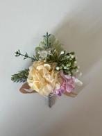 Set van 14 kunstbloemen broches, corsages, bruiloft, Ophalen of Verzenden, Nieuw, Overige kleuren, Accessoires