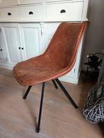 8 Bruine Suède Kuipstoelen met Zwarte Poten, Huis en Inrichting, Stoelen, Ophalen of Verzenden, Zo goed als nieuw, Bruin, Leer