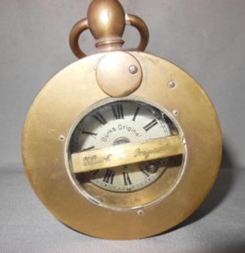 Nachtwakers klok zonder sleutels. beschikbaar voor biedingen