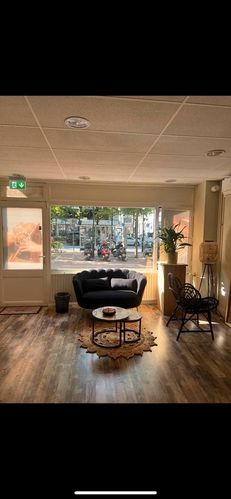 Ruimte te huur in salon Hilversum, Huizen en Kamers, Kamers te huur