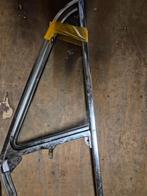 BMW 2002 / 1602 – Klapraampjes / driehoekraampjes voorportie, Auto-onderdelen, Ophalen, Links, BMW, Bumper