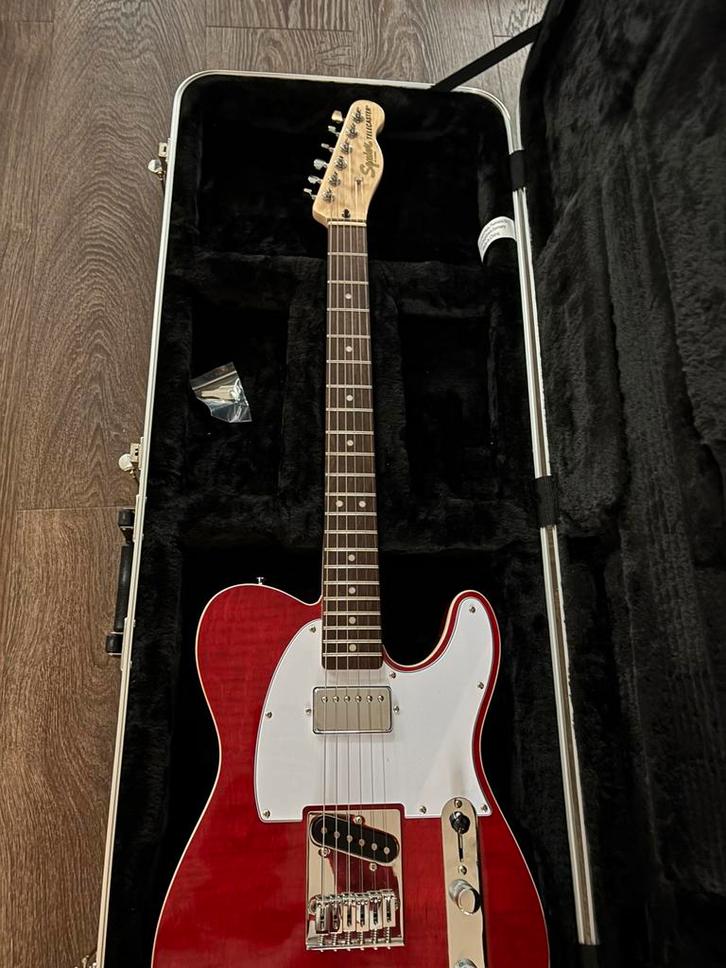 Squier Affinity Series Telecaster FMT SH + strap + koffer, Muziek en Instrumenten, Snaarinstrumenten | Gitaren | Elektrisch, Zo goed als nieuw